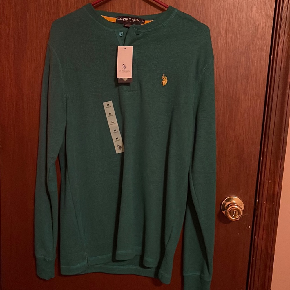 Medium size U.S. POLO ASSN. Long sleeve t- shirt